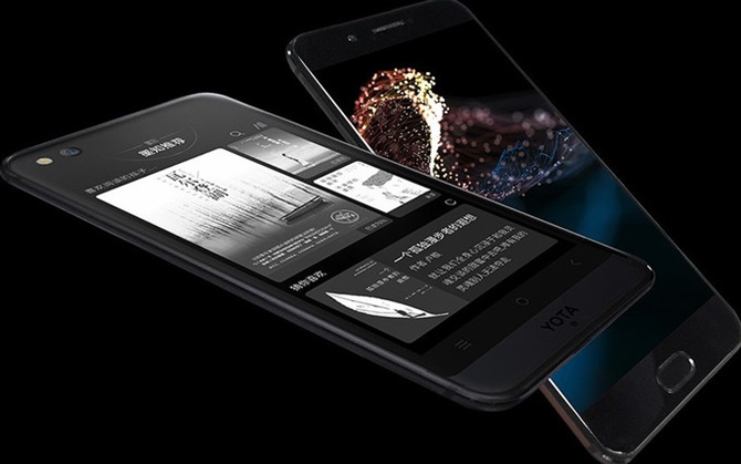 YotaPhone 3 chính thức ra mắt, đặt hàng trước vào tháng 9, giá 360 USD