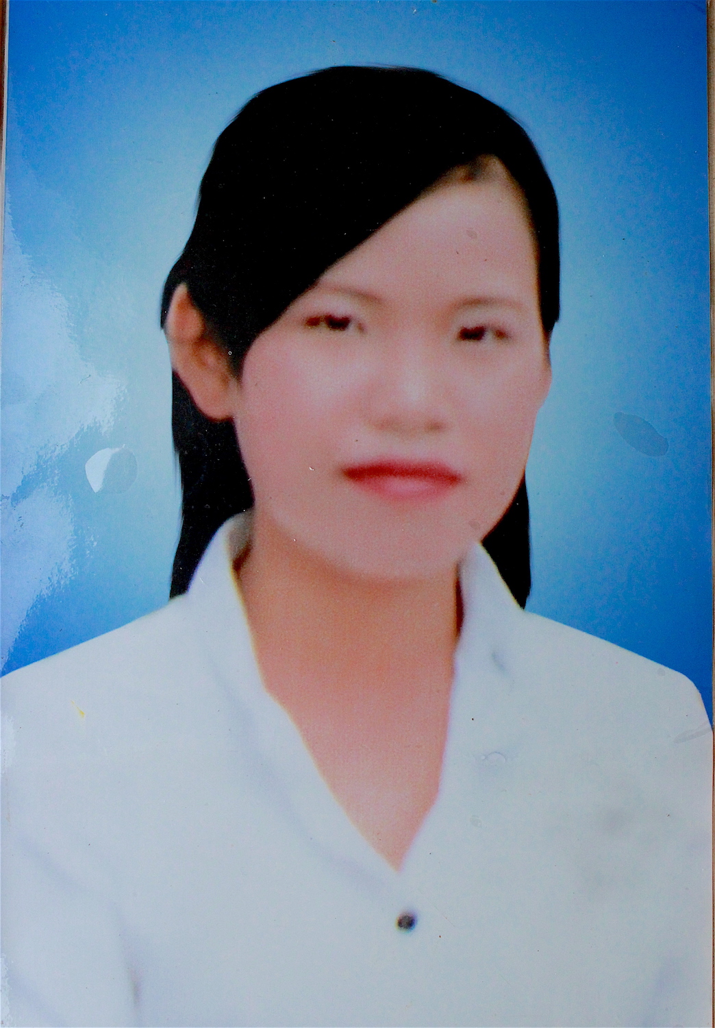 Chân dung em Trần Thị Mỹ Thoa trước lúc xa nhà.