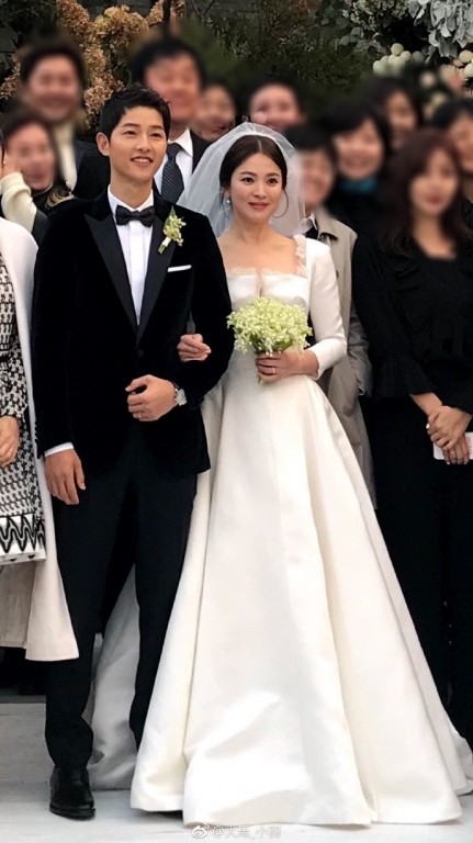 19 điều có thể bạn chưa biết về đám cưới thế kỷ của Song Joong Ki  Song  Hye Kyo  ELLE