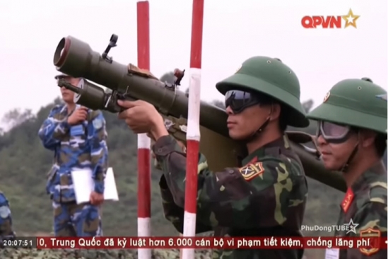 Mục kích tên lửa A72 Việt Nam diễn tập phòng không tầm thấp
