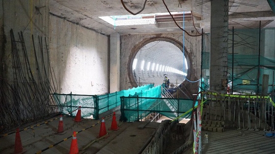 Cận cảnh bên trong đường hầm tuyến Metro đầu tiên của TPHCM