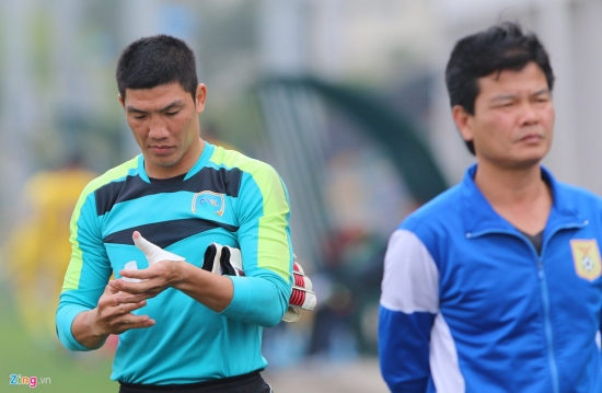 Nòng cốt đội U23 thua tân binh V.League 0-3 ở trận giao hữu