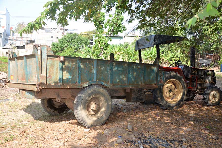  Xe công nông liên quan tai nạn nạn khiến 2 vợ chồng chết đang bị tạm giữ tại Công an thị xã Ayun Pa. Ảnh: Đức Phương