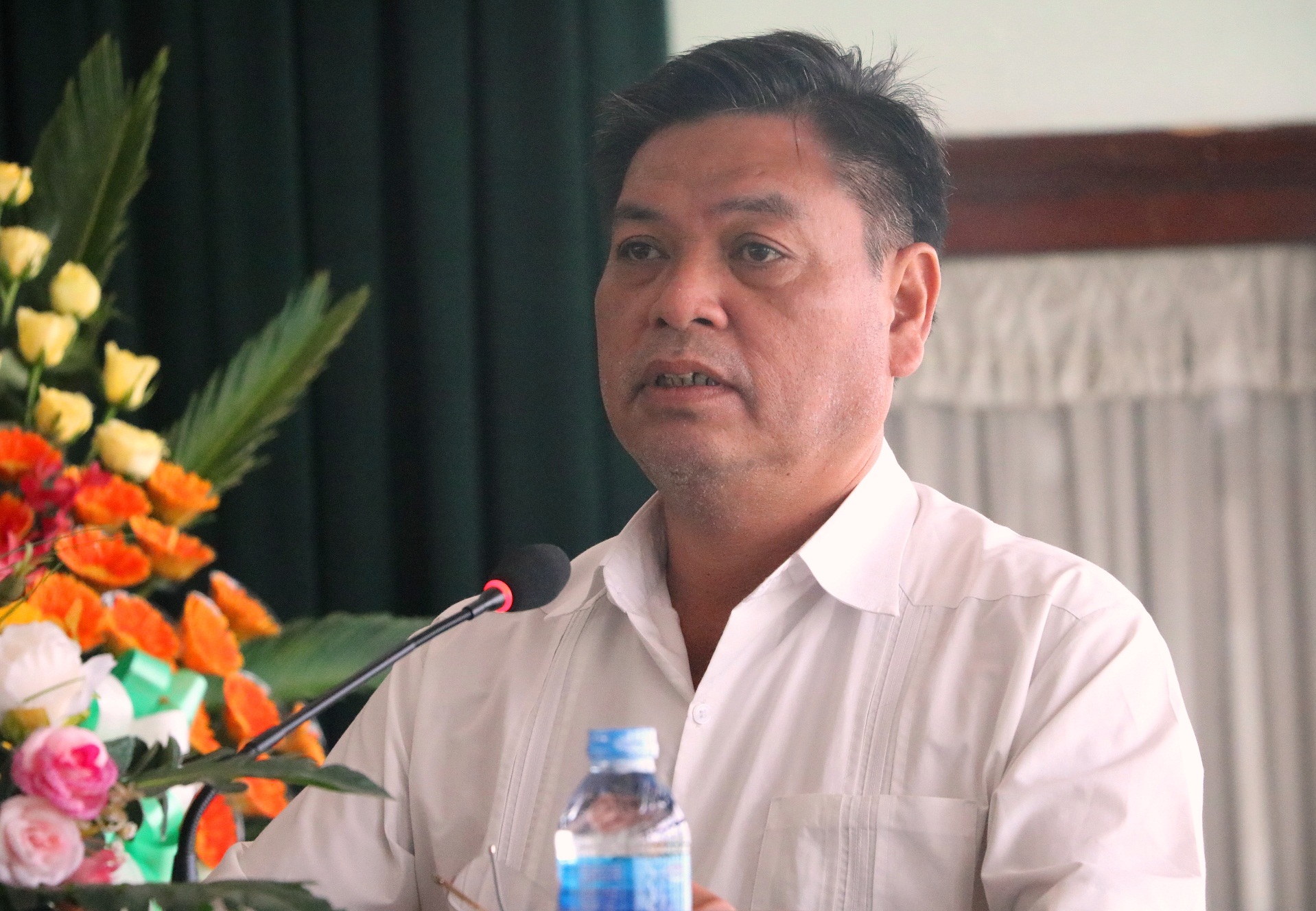 Phó Chủ tịch UBND tỉnh Kpă Thuyên phát biểu tại hội thảo. Ảnh: Trần Dung