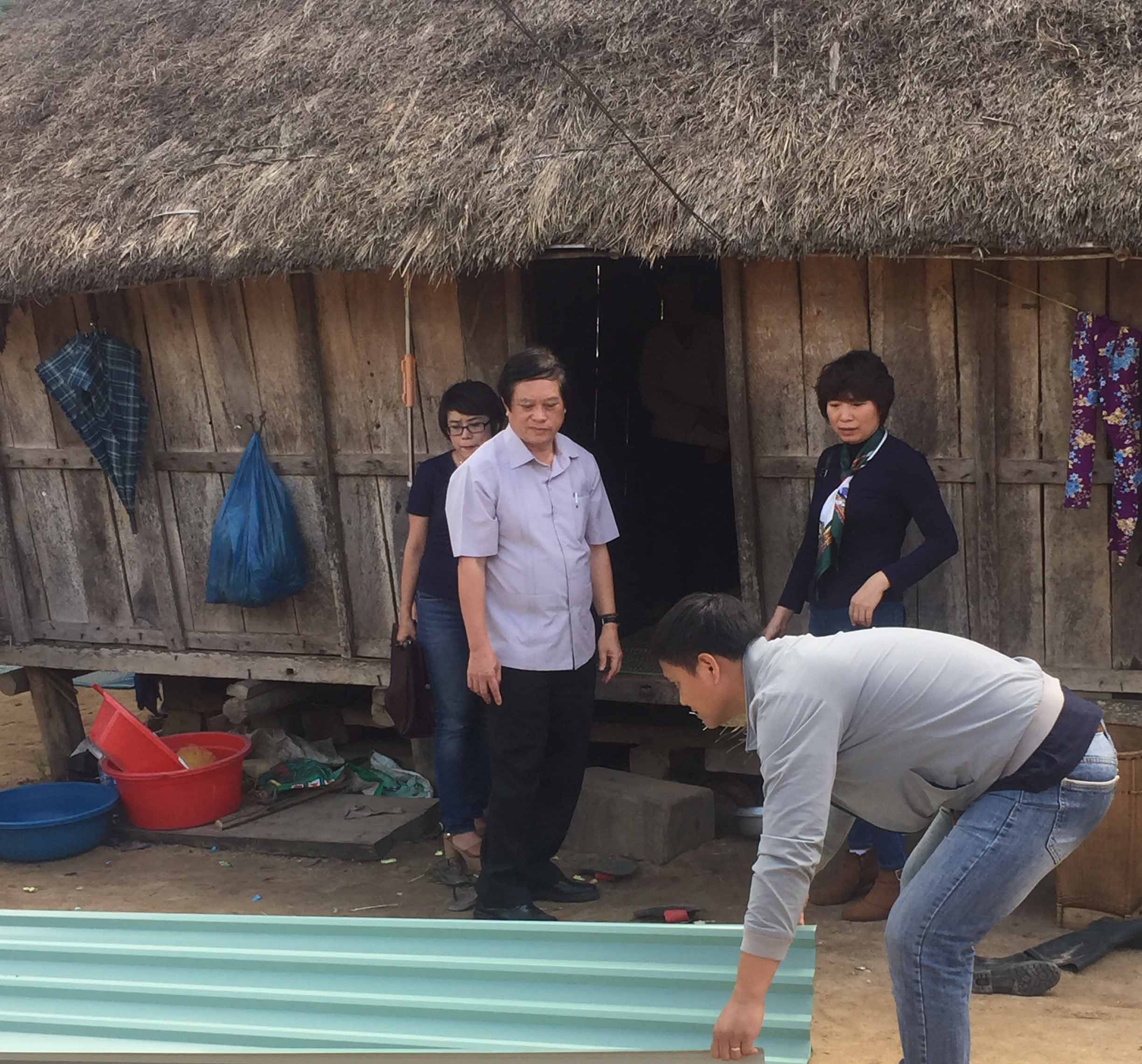 Sở Tài chính Gia Lai giúp xã Lơ Ku xây dựng nông thôn mới
