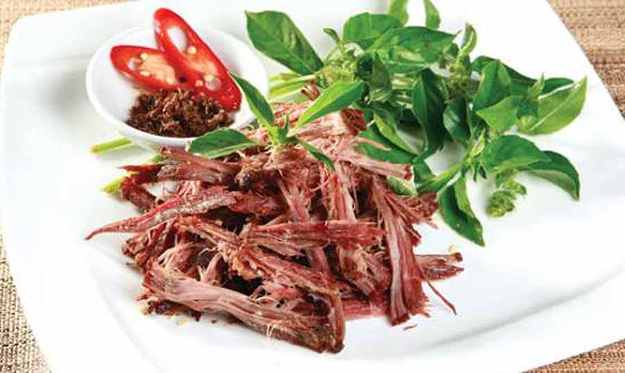 Thịt bò một nắng. Ảnh: K.N.B