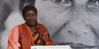 Pháp trao giải thưởng vì nữ quyền đầu tiên cho người giúp đỡ nạn nhân bị cưỡng bức tình dục
