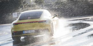 Porsche 911 thế hệ mới giờ đây trở nên an toàn hơn nhờ công nghệ này
