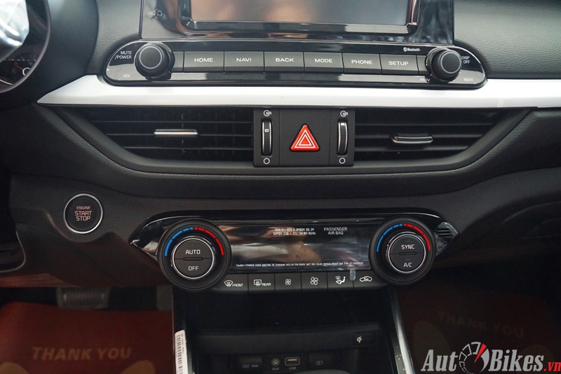 Ảnh thực tế Kia Cerato 2019 tại đại lý anh thuc te kia cerato 2019 tai dai ly