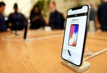  Đổi cả thùng iPhone giả lừa Apple, kiếm gần triệu USD
			