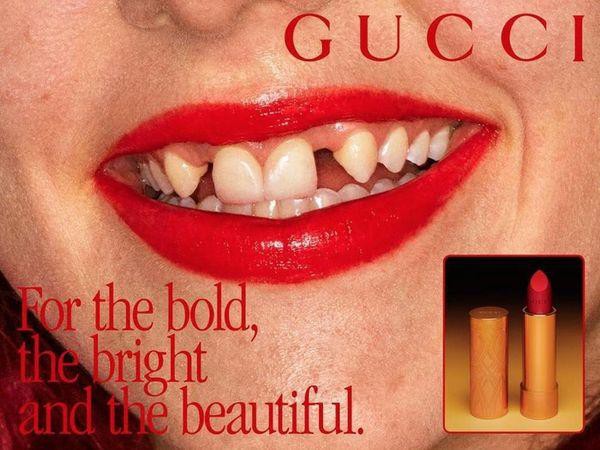 Gucci lại gây sốc với hình thêu bộ phận nhạy cảm của phụ nữ trên váy Ảnh 4