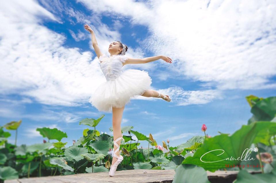 Mãn nhãn bộ ảnh vũ công nhí múa ballet, diện cổ trang bên Quốc hoa Ảnh 5