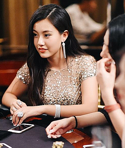 Nữ sinh thuộc thế hệ thứ 2 giàu có Trung Quốc được cha mẹ lót 6,5 triệu USD vào Đại học Stanford bị phanh phui đầu năm 2019. Ảnh: SCMP.