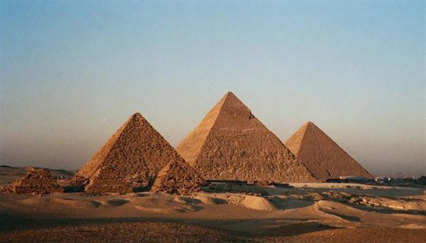 Những bí ẩn 'hại não' về kim tự tháp Ai Cập Ảnh 2