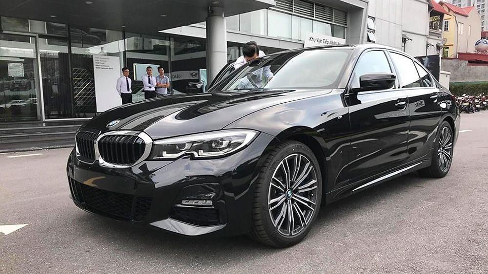 Cận cảnh BMW 330i M Sport giá 2,379 tỷ đồng sắp ra mắt tại Việt Nam Ảnh 1