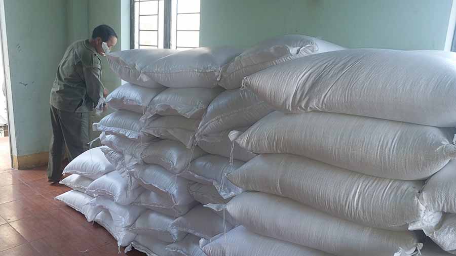 Cấp 1.512 tấn gạo hỗ trợ học sinh Gia Lai trong năm học 2019-2020. Ảnh: Chí Hào