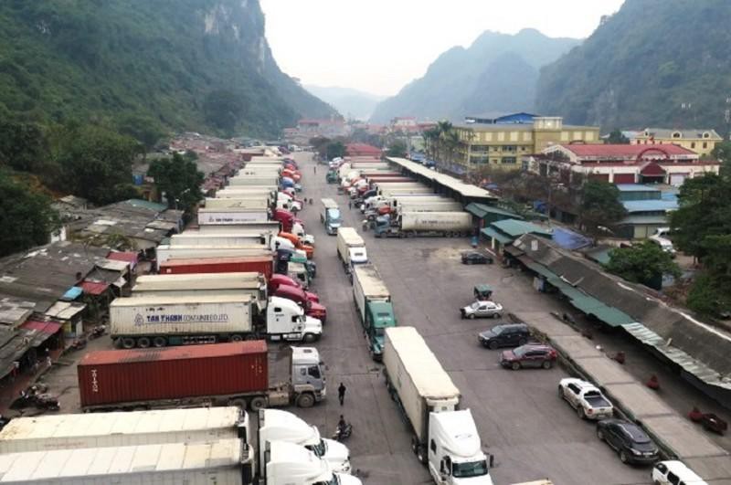 Hơn 500 xe chở nông sản ùn ứ tại cửa khẩu Tân Thanh Ảnh 2