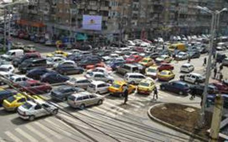 Romania cấm xe hơi cũ vào trung tâm thủ đô Ảnh 1