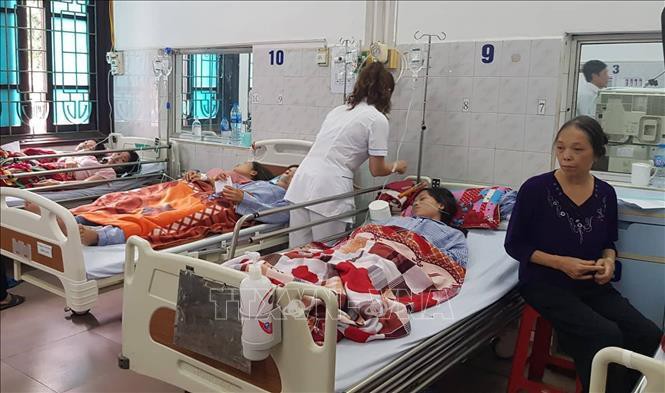 Vụ ngộ độc khí tại Công ty Golden Victory Việt Nam: Tích cực cứu chữa cho các bệnh nhân Ảnh 1