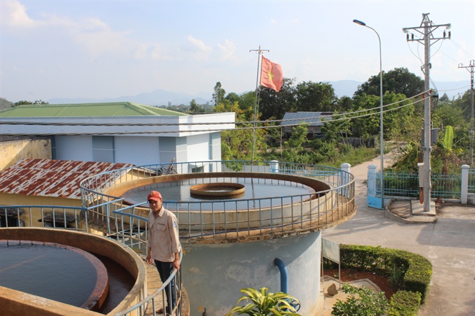 17-12-11_2 Mô hình nuôi cá lồng mang hiệu quả cao. Ảnh: Ngọc Thăng. vbtt 02