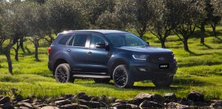  Ford Everest Sport 2020 ra mắt với diện mạo ngầu hơn
			