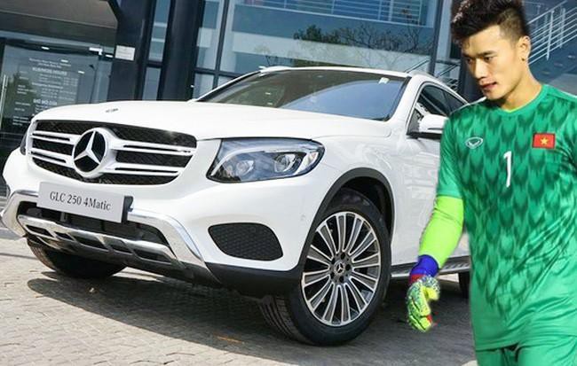 Lộ diện doanh nhân tặng thủ môn Bùi Tiến xe Mercedes GLC 250 trị giá 2,2 tỷ đồng Ảnh 1