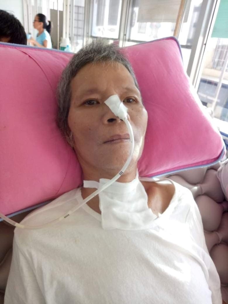 Ông Hồ Văn Tuyên (bố của chị Mai) bị đột quỵ đang điều trị tại Bệnh viện Đa khoa tỉnh Bình Định. Vbtt 02