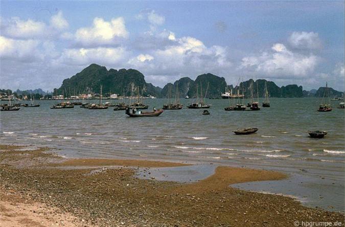 Kho ảnh khổng lồ về Việt Nam 1991-1993: Thiên đường Hạ Long Ảnh 6