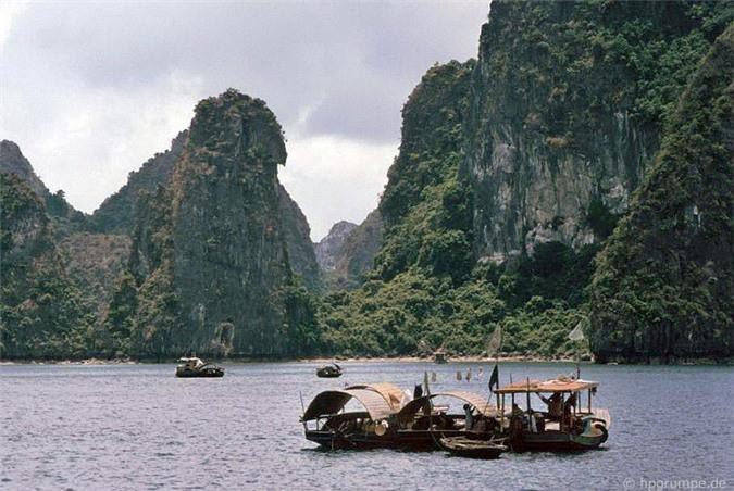 Kho ảnh khổng lồ về Việt Nam 1991-1993: Thiên đường Hạ Long Ảnh 12