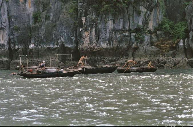 Kho ảnh khổng lồ về Việt Nam 1991-1993: Thiên đường Hạ Long Ảnh 14