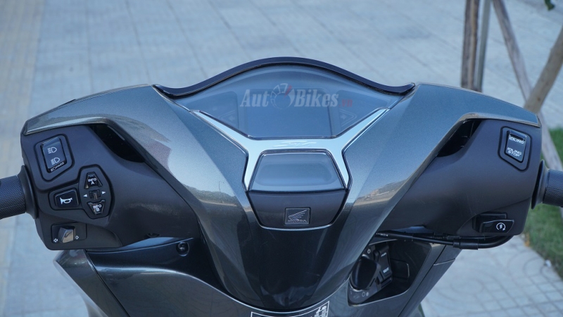 chum anh chi tiet 4 mau 4 phien ban honda sh 2020
