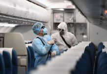  Chuyên gia y tế Hiệp hội hàng không đưa ra lời khuyên bất ngờ: đừng đeo khẩu trang nếu muốn tránh virus Corona trên máy bay
			