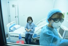 Nóng: Thêm 2 người Việt Nam nhiễm virus corona, là người thân của bệnh nhân ở Vĩnh Phúc trước đó