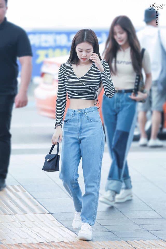 Mix đồ với croptop đơn giản mà đẹp như Jennie (BlackPink) Ảnh 5