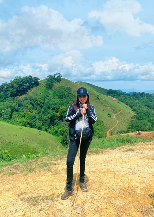 Hoa hậu Hằng Nguyễn chinh phục Tà Năng - Phan Dũng, cung đường trekking đẹp nhất Việt Nam Ảnh 2