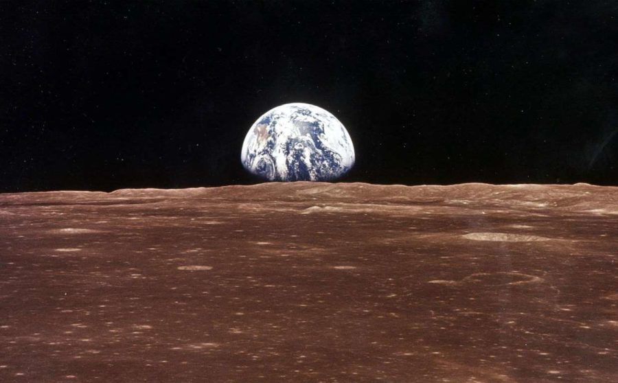 Bề mặt của Mặt Trăng có hàm lượng kim loại nhiều hơn những gì chúng ta tưởng. Ảnh: Independent.