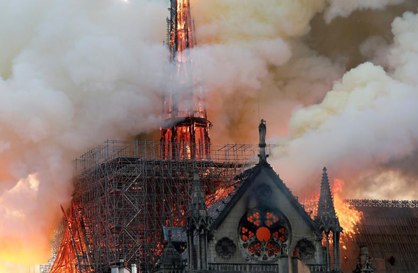 180 tấn chì của nhà thờ Đức Bà Paris sau hỏa hoạn đã bay đi đâu? - Ảnh 3.