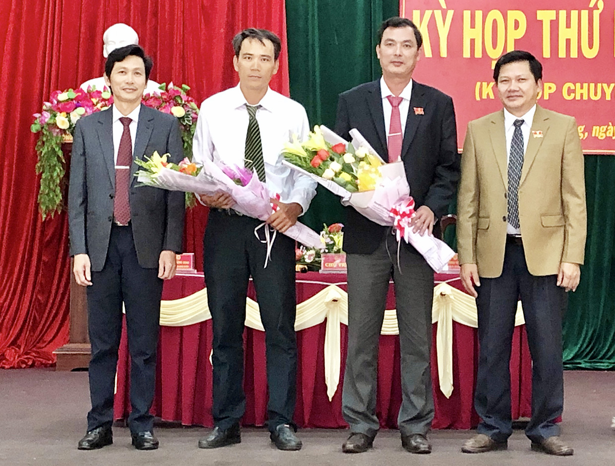  Ông Nguyễn Văn Dũng được bầu làm Chủ tịch UBND huyện Kbang. Ảnh: Lê Nam