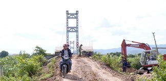 Krông Pa: Kịp thời khắc phục hư hỏng tại cầu treo H'Jú
