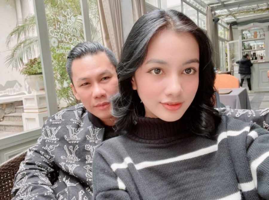 Sau 3 tháng ly hôn, chồng cũ Lệ Quyên hẹn hò thí sinh Hoa hậu Việt Nam - Cẩm Đan: Chênh nhau 27 tuổi Ảnh 1