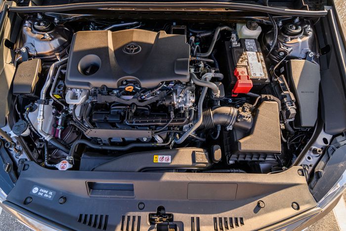 Toyota Camry AWD 2021 – vận hành linh hoạt với dẫn động 4 bánh Ảnh 14