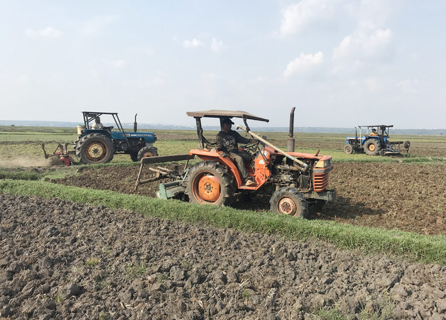 Nông dân xã A Dơk (huyện Đak Đoa) chuẩn bị đất sản xuất vụ mùa 2021. Ảnh: Nguyễn Diệp