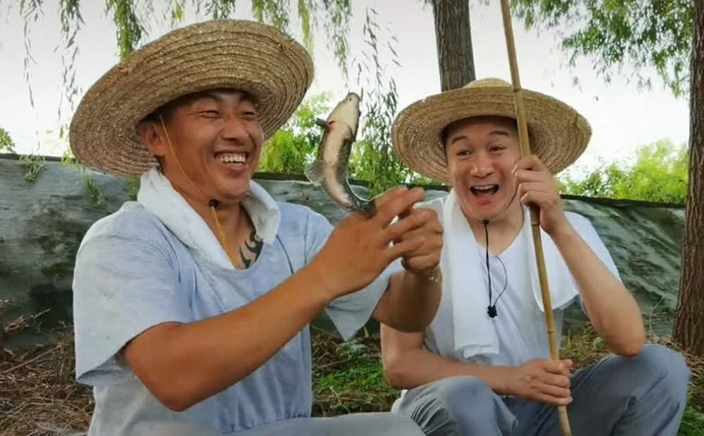 Hư Trúc 'Thiên long bát bộ': Nghiện ngập, tù tội, bị bạn gái bỏ rơi, đành về quê làm nông, cuộc sống giờ ra sao? - 7 Hư Trúc 'Thiên long bát bộ': Nghiện ngập, tù tội, bị bạn gái bỏ rơi, đành về quê làm nông, cuộc sống giờ ra sao? - 7