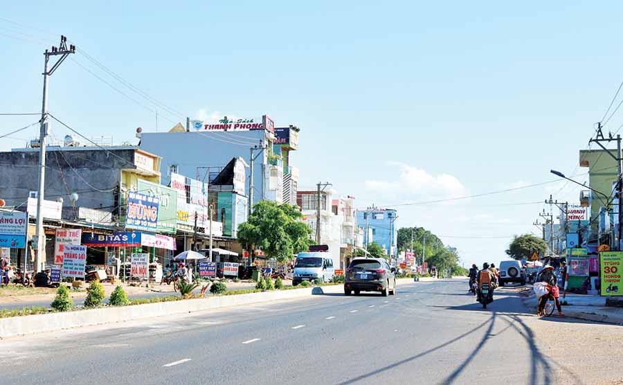 Danh mục dự án cần thu hồi đất bổ sung thực hiện trong năm 2021 (lần 2) với diện tích 8,50 ha để thực hiện dự án Đường phía Đông thị trấn Nhơn Hòa (huyện Chư Pưh). Ảnh nguồn internet