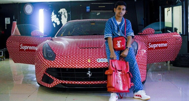 Bộ sưu tập xe khủng của rich kid giàu nhất Dubai: Đã toàn Rolls-Royce lại còn dán decal đắt khét của Supreme, LV - 3