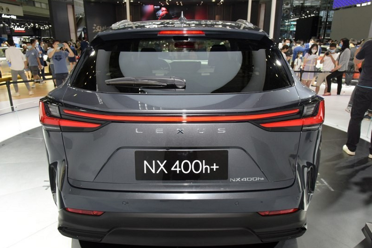 Cận cảnh Lexus NX 400h+ 2022 &quot;uống&quot; chỉ 1,47 lít xăng/100 km - 3