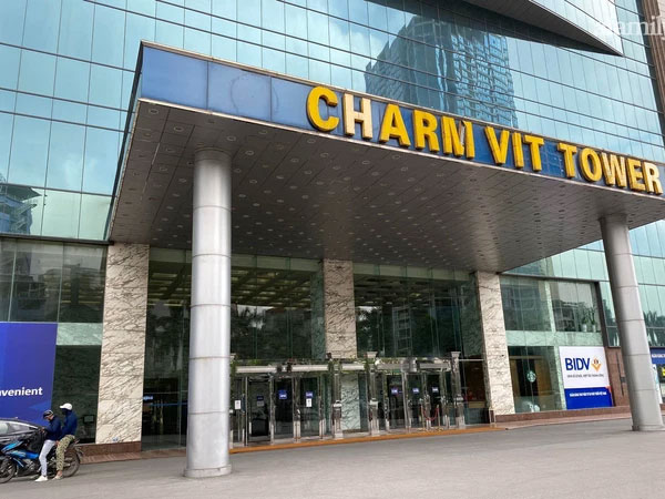 Nóng: Phát hiện 8 F0, Hà Nội khẩn tìm người từng đến, làm việc tại toà nhà văn phòng Charmvit và Khách sạn Grand Plaza Nóng: Phát hiện 8 F0, Hà Nội khẩn tìm người từng đến, làm việc tại toà nhà văn phòng Charmvit và Khách sạn Grand Plaza