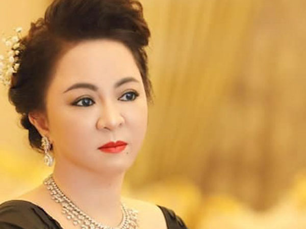 TAND TP Thủ Dầu Một thụ lý vụ bà Phương Hằng kiện ông Đức Hiển về bài phỏng vấn trên Đài VOV TAND TP Thủ Dầu Một thụ lý vụ bà Phương Hằng kiện ông Đức Hiển về bài phỏng vấn trên Đài VOV