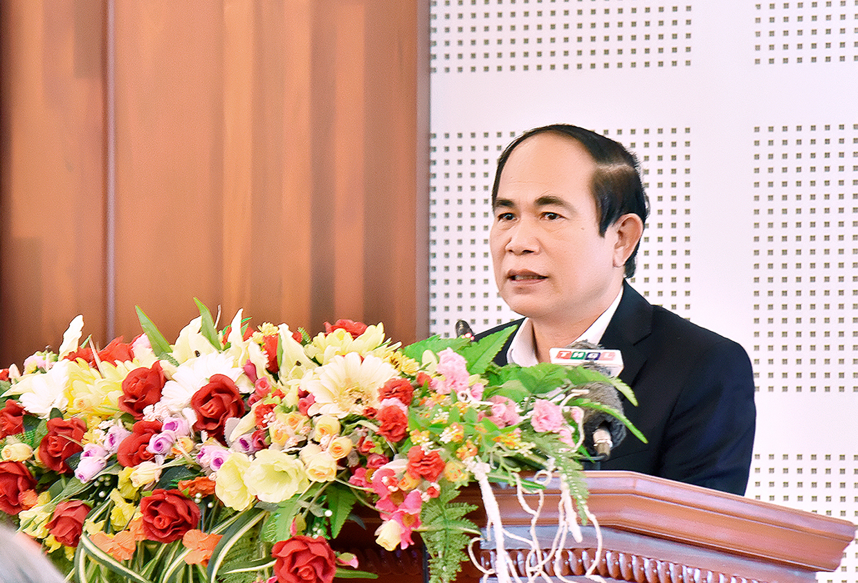 Chủ tịch UBND tỉnh Võ Ngọc Thành phát biểu tại hội nghị. Ảnh: Đức Thụy 3