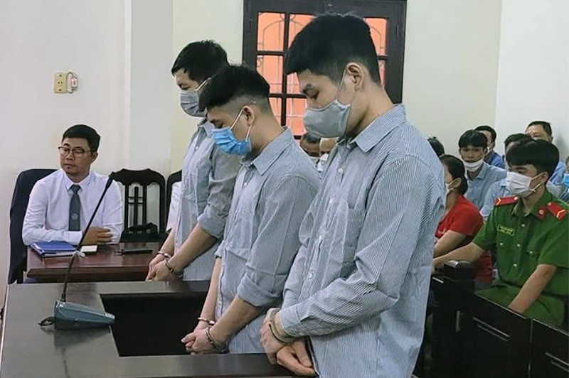 Ba án tù trong vụ sập giàn giáo 4 người tử vong ở Hà Nội - Ảnh 1.